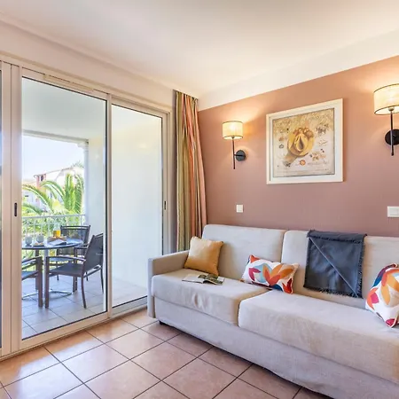 Aparthotel Résidence Pierre&vacances Le Hameau De La Pinède 3*