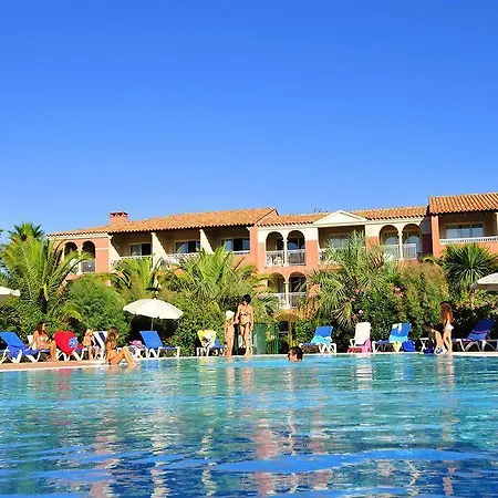 Résidence Pierre&vacances Le Hameau De La Pinède 3*