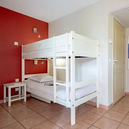 Résidence Pierre&vacances Le Hameau De La Pinède Aparthotel 3*