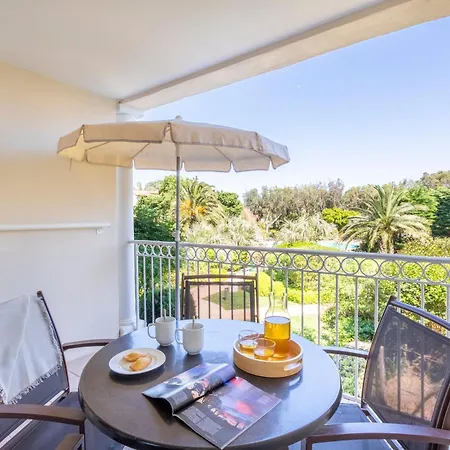 Résidence Pierre&vacances Le Hameau De La Pinède Aparthotel Hyères
