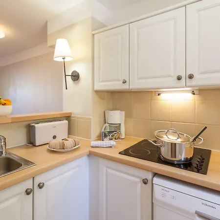 Résidence Pierre&vacances Le Hameau De La Pinède 3*