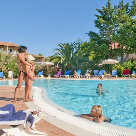 Aparthotel Résidence Pierre&vacances Le Hameau De La Pinède 3*