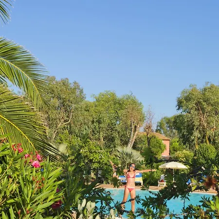 Aparthotel Résidence Pierre&vacances Le Hameau De La Pinède