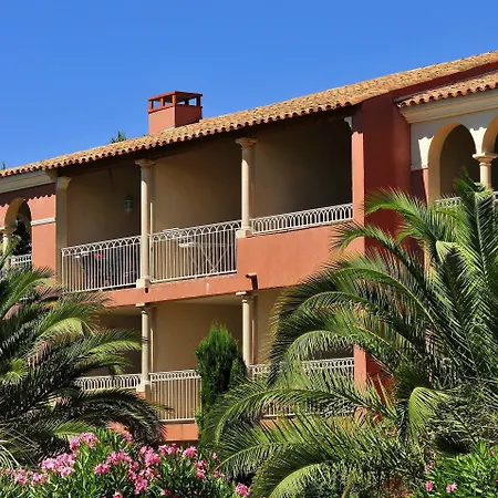 Résidence Pierre&vacances Le Hameau De La Pinède Aparthotel 3*