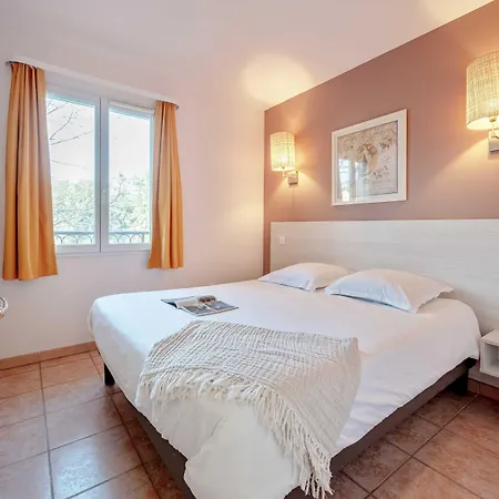 Aparthotel Résidence Pierre&vacances Le Hameau De La Pinède