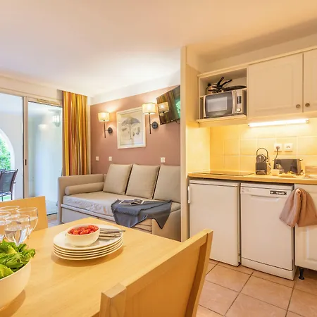 Résidence Pierre&vacances Le Hameau De La Pinède