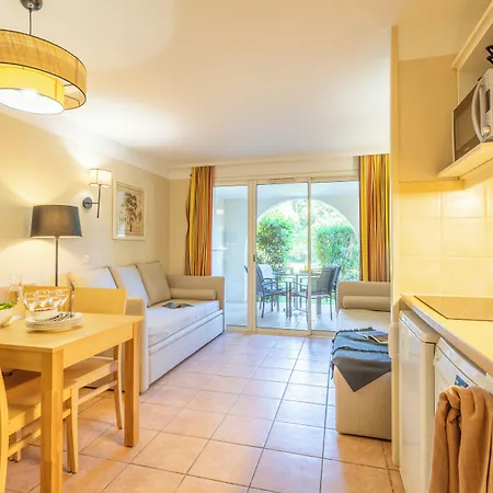 Résidence Pierre&vacances Le Hameau De La Pinède Hyères