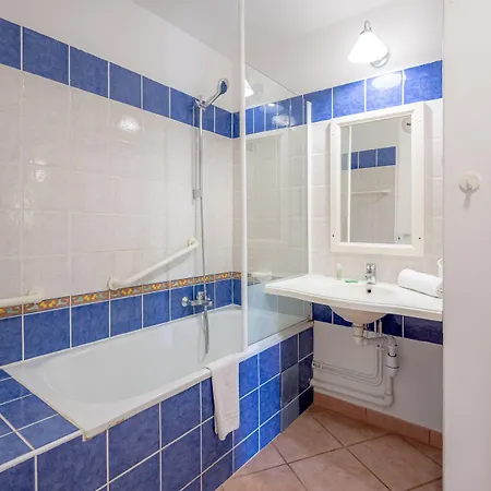 Résidence Pierre&vacances Le Hameau De La Pinède Aparthotel Hyères