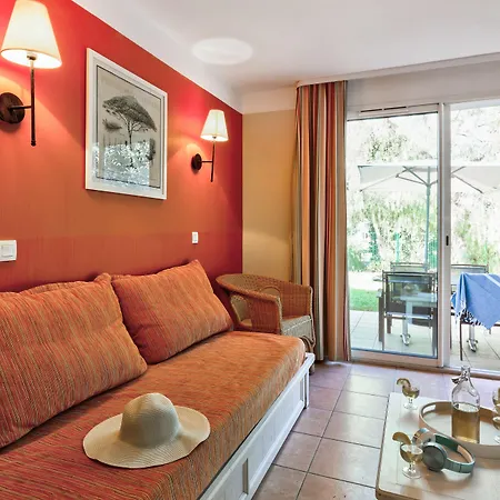 Résidence Pierre&vacances Le Hameau De La Pinède Aparthotel