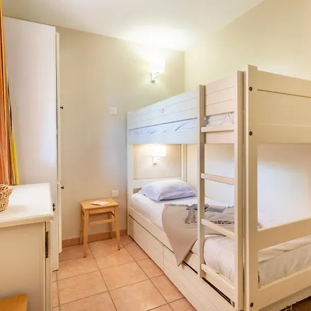 Pierre & Le Hameau De La Pinede 3* Hyeres